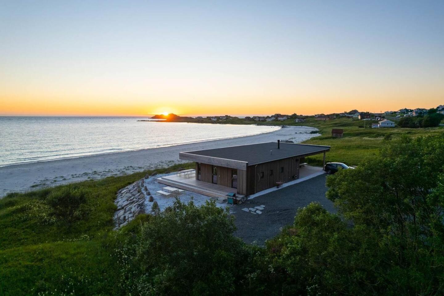 Exclusive Beach House Ramberg - Your Private Oasis Экстерьер фото