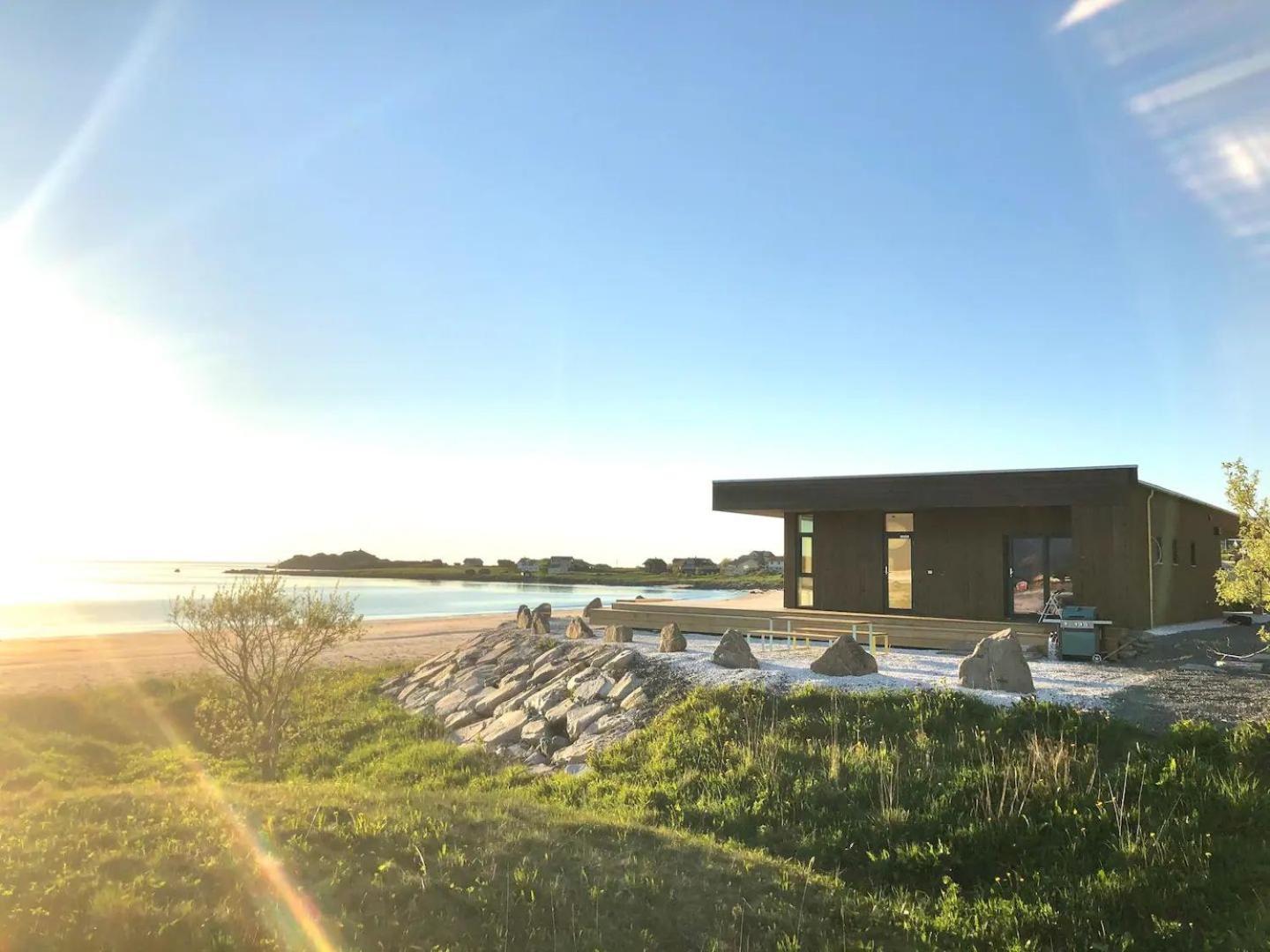 Exclusive Beach House Ramberg - Your Private Oasis Экстерьер фото