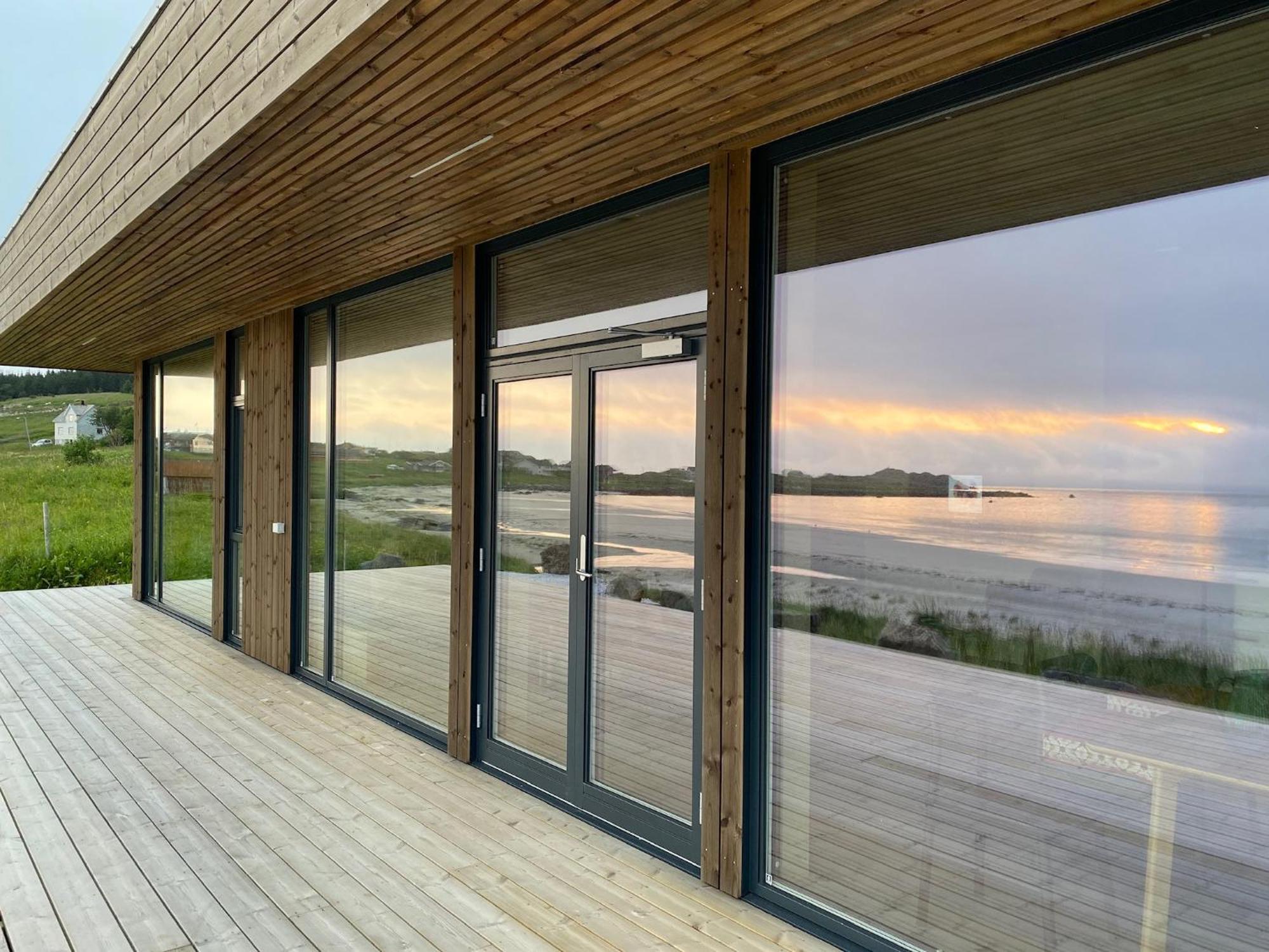 Exclusive Beach House Ramberg - Your Private Oasis Экстерьер фото